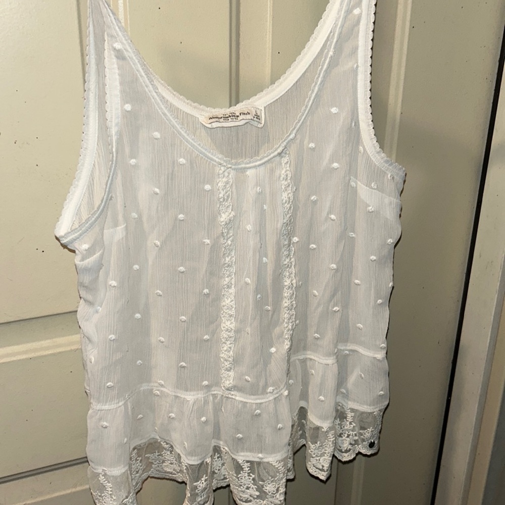 Abercrombie and Fitch sheer white top. EUC
